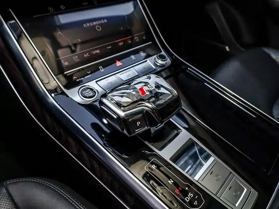 Audi Q8 2022 55 TFSI Luxury Dynamic — миниатюра 25