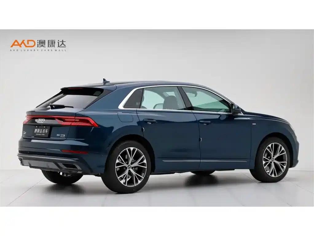 Audi Q8/3.0T/2022/55 TFSI Luxury Dynamic — миниатюра 3