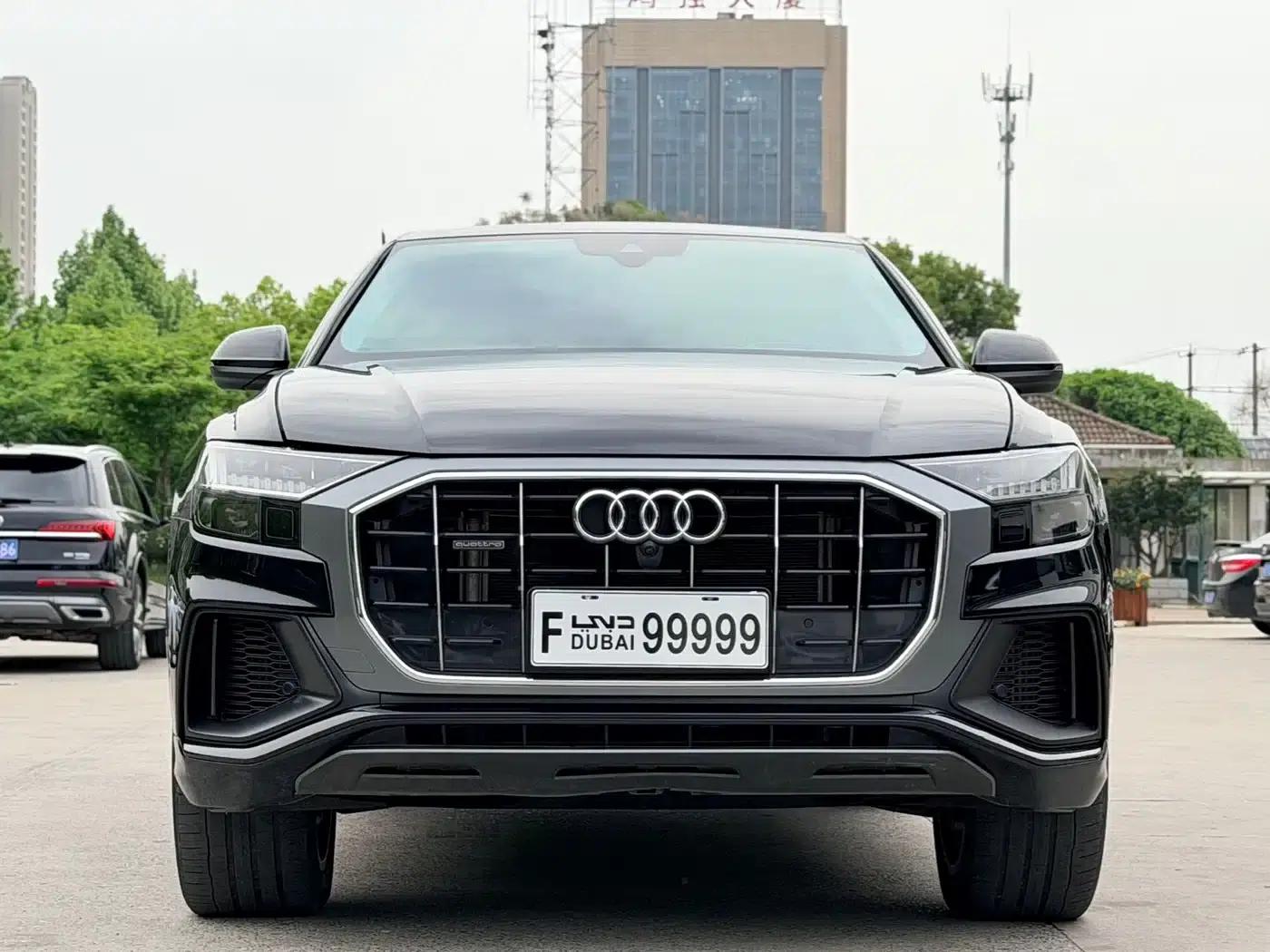 Audi Q8 2022 55 TFSI Luxury Dynamic — миниатюра 2