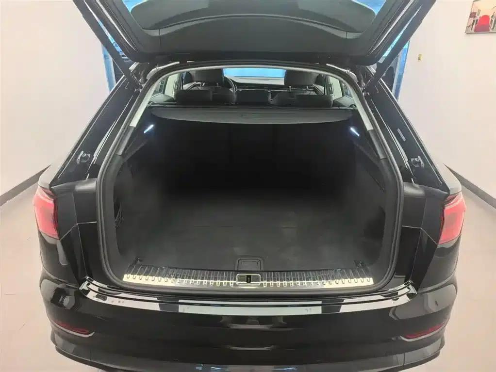 Audi Q8 2024 55 TFSI Dynamic Edition — миниатюра 14