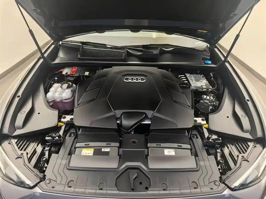 Audi Q8 2024 55 TFSI Dynamic Edition — миниатюра 6