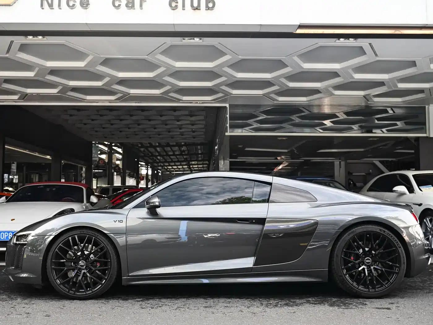 Audi R8 2017 V10 Coupe — миниатюра 2
