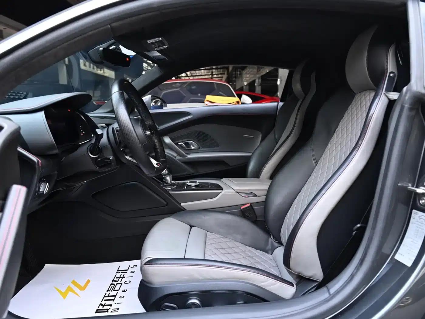 Audi R8 2017 V10 Coupe — миниатюра 14