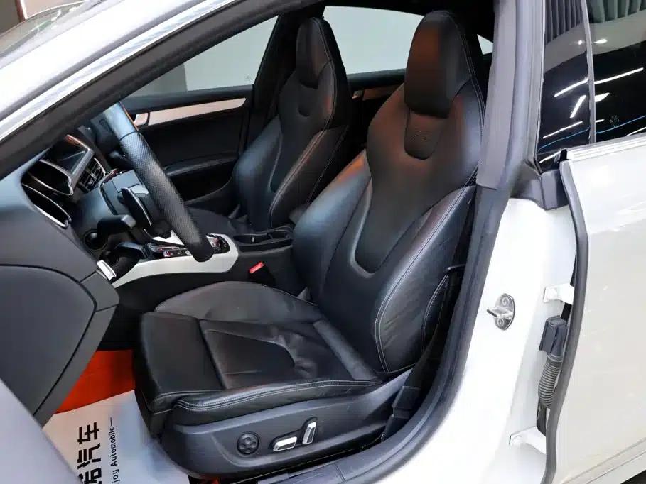 2012 Audi S5 3.0T Sportback — миниатюра 27
