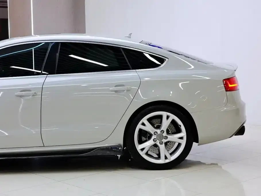 2012 Audi S5 3.0T Sportback — миниатюра 4
