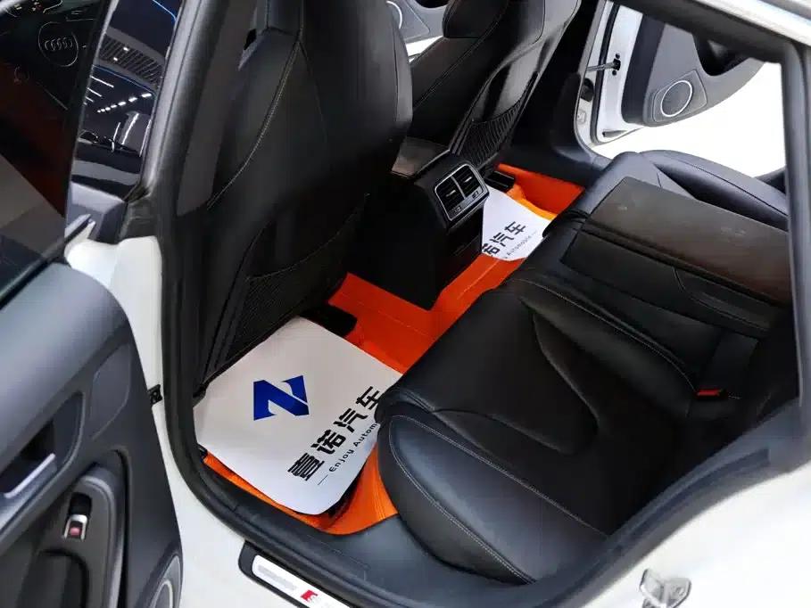 2012 Audi S5 3.0T Sportback — миниатюра 32