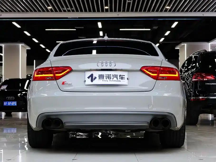 2012 Audi S5 3.0T Sportback — миниатюра 7