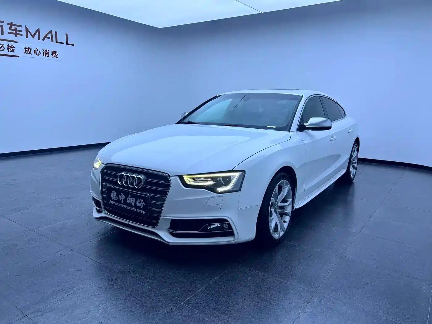 2012 Audi S5 3.0T Sportback — миниатюра 1