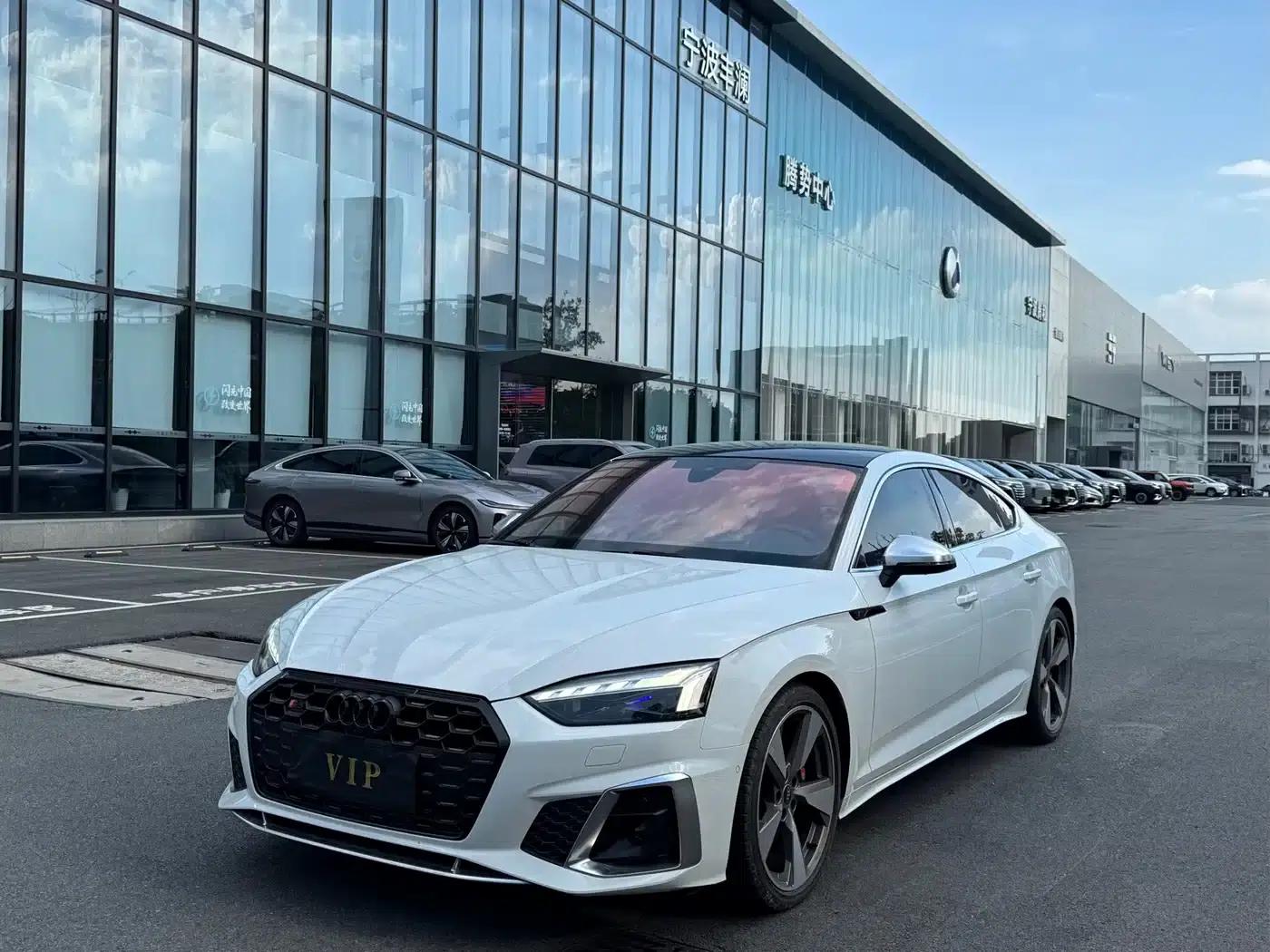 2022 Audi S5 S5 3.0T Sportback — миниатюра 1