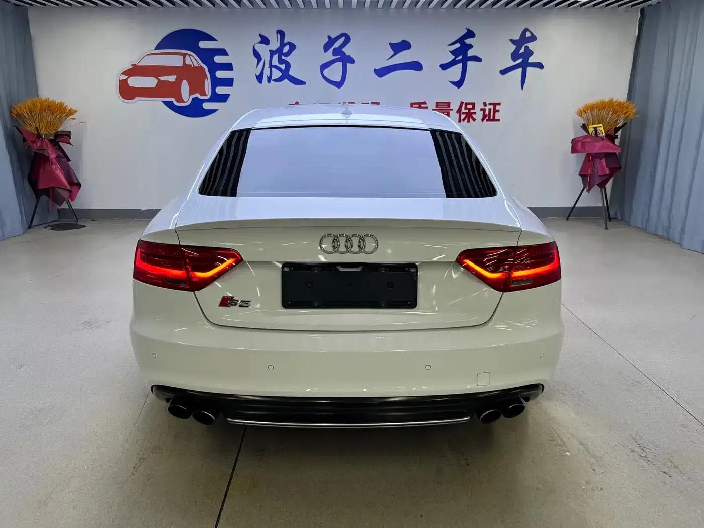 2012 Audi S5 3.0T Sportback — миниатюра 18