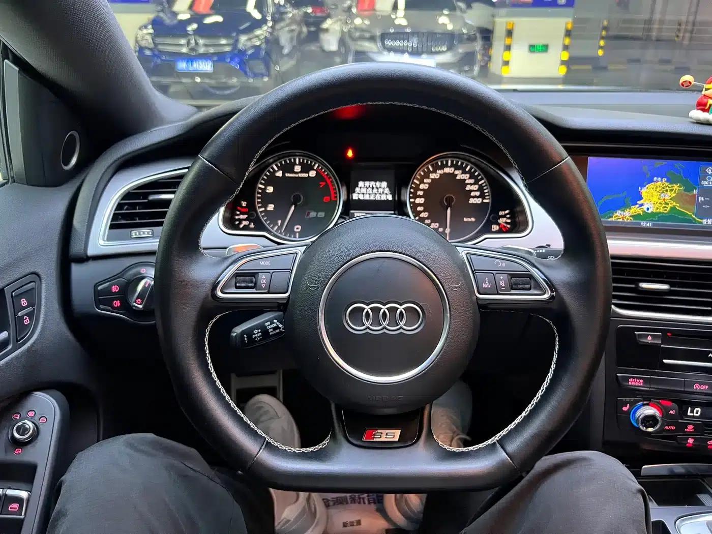 2012 Audi S5 3.0T Sportback — миниатюра 5