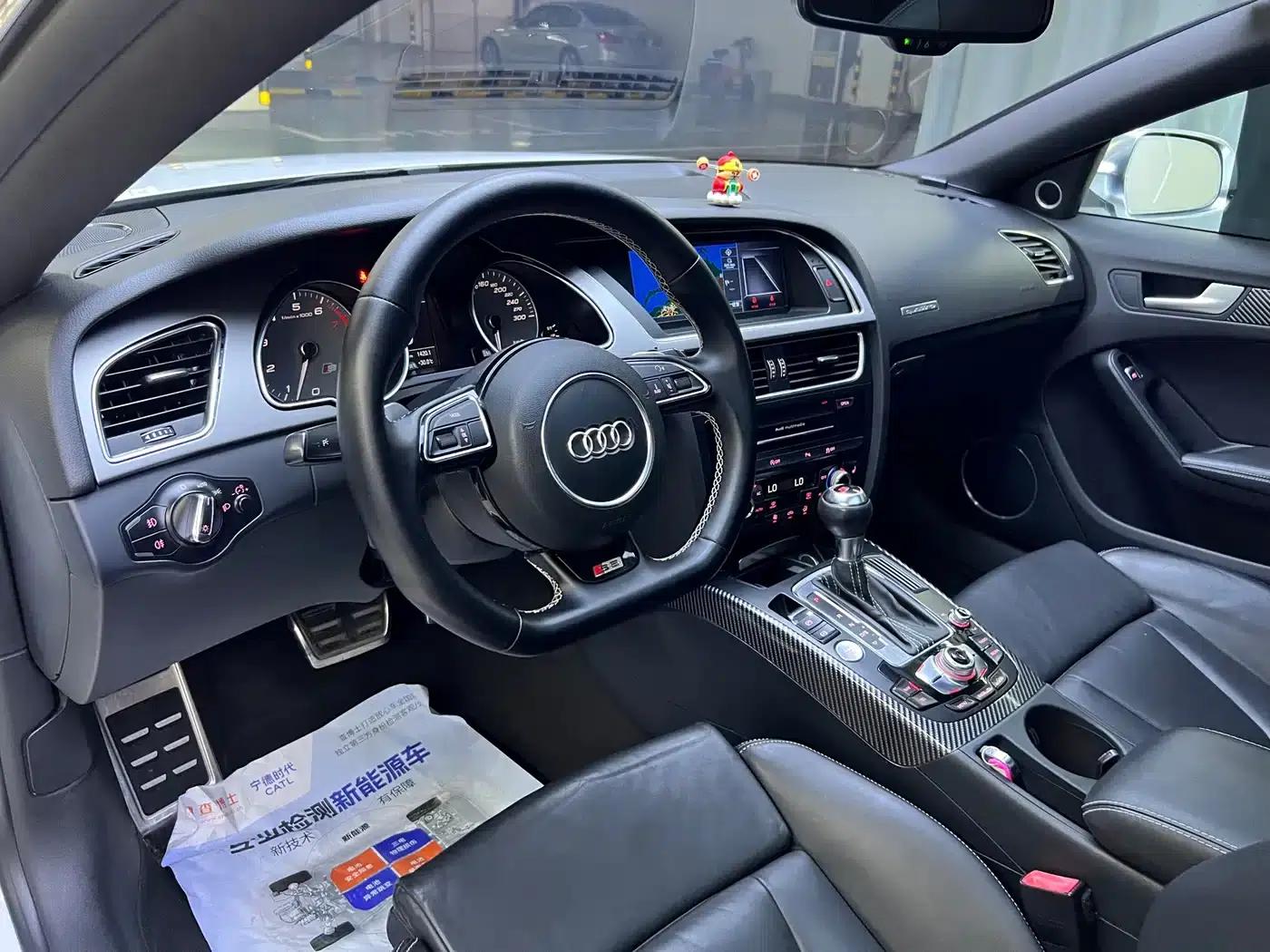 2012 Audi S5 3.0T Sportback — миниатюра 9