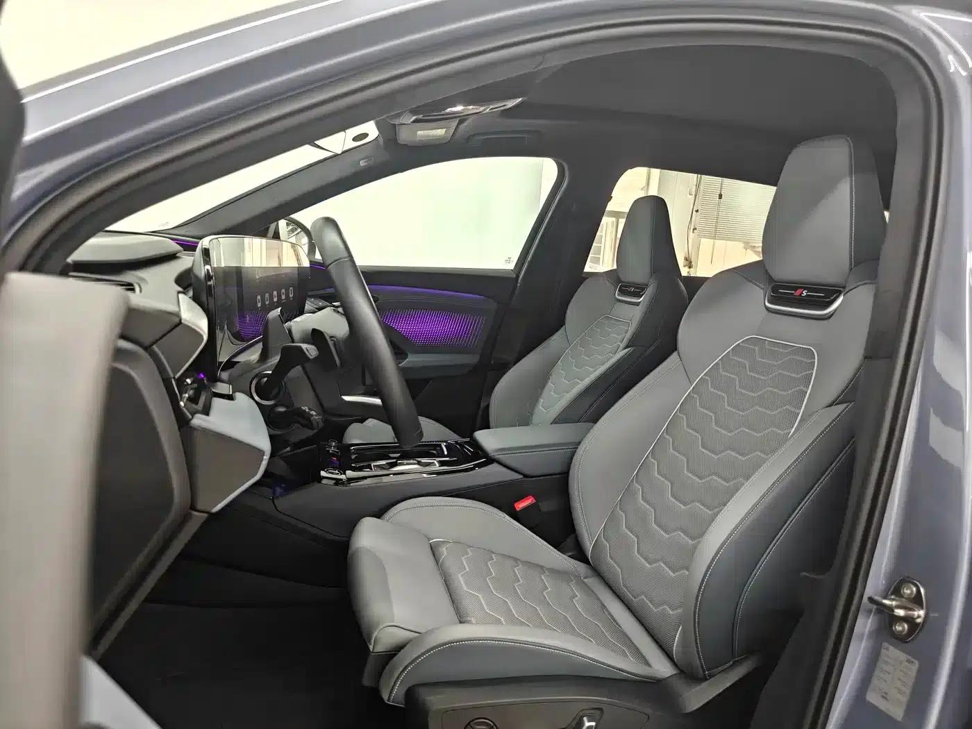 Audi Q6L e-tron 2026 First Edition — миниатюра 11