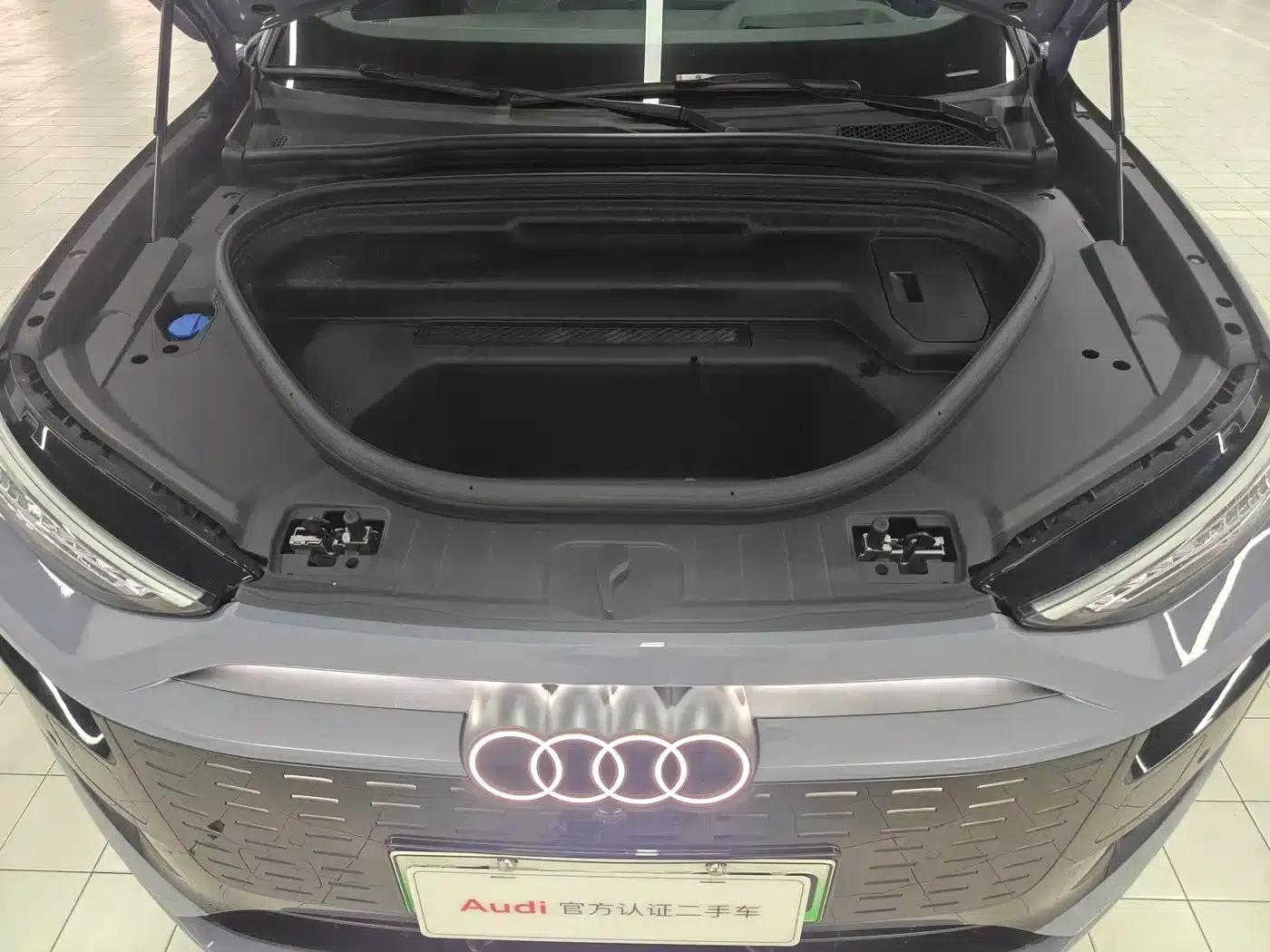 Audi Q6L e-tron 2026 First Edition — миниатюра 18