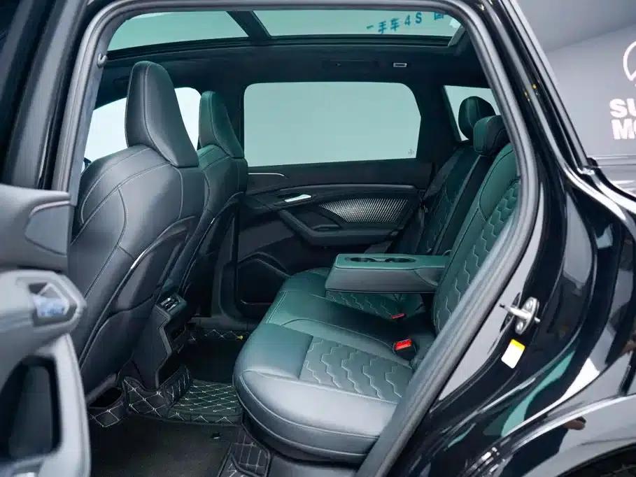 Audi Q6L e-tron 2026 First Edition — миниатюра 6
