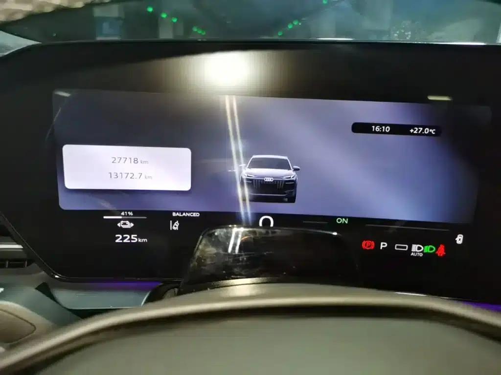 Audi Q6L e-tron 2026 First Edition — миниатюра 18