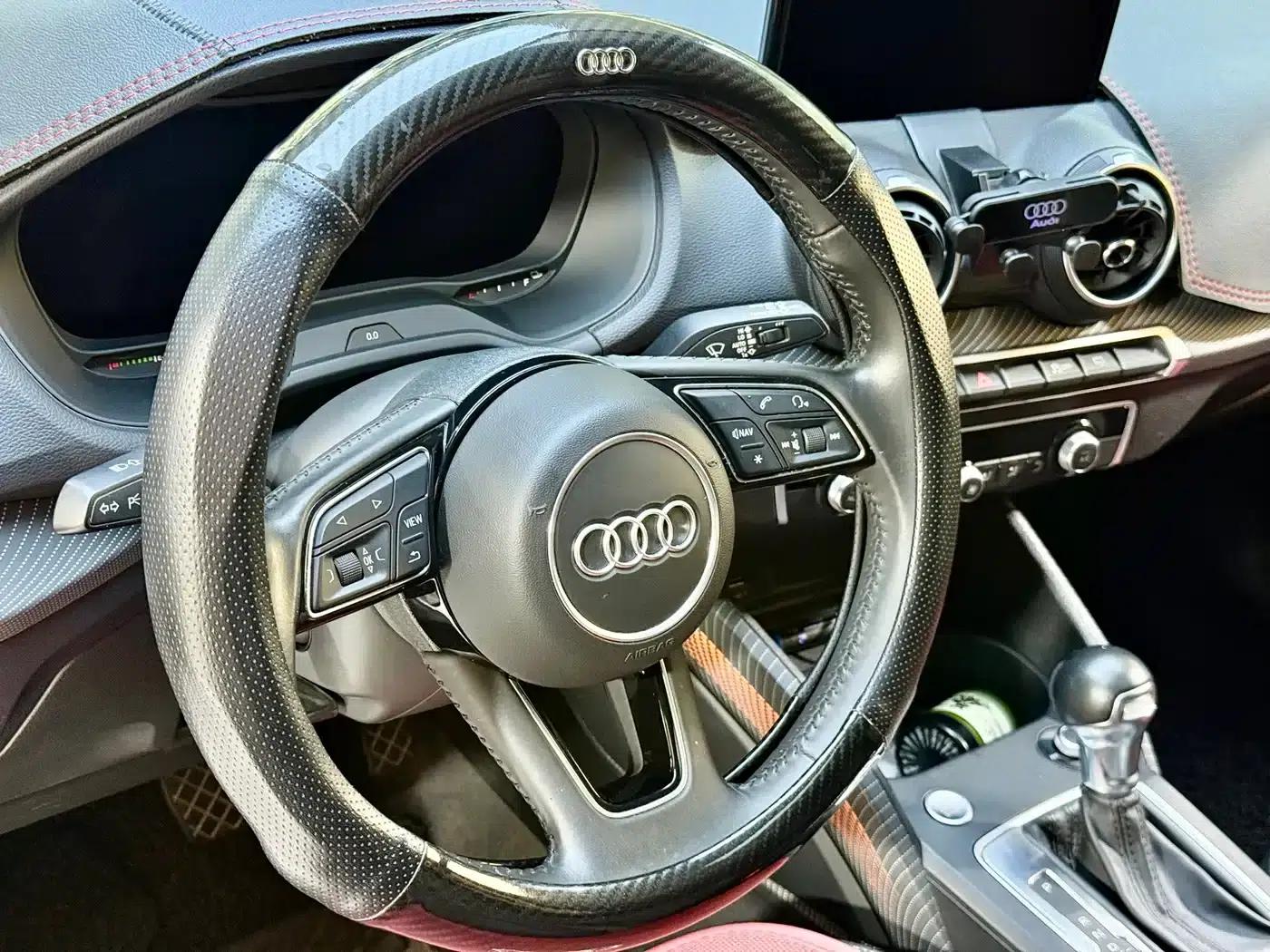 Audi Q2L e-tron 2019 Q2L e-tron Pure Electric Smart Edition — миниатюра 12