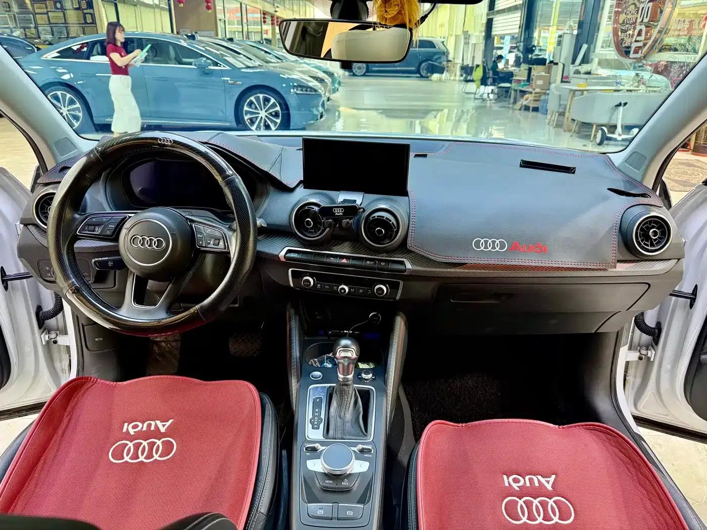 Audi Q2L e-tron 2019 Q2L e-tron Pure Electric Smart Edition — миниатюра 8