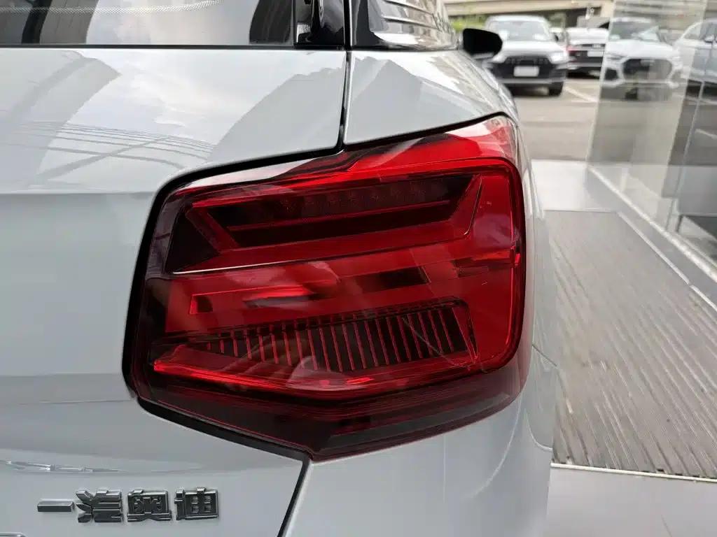 2019 Audi Q2L e-tron Pure Electric Smart Edition — миниатюра 13