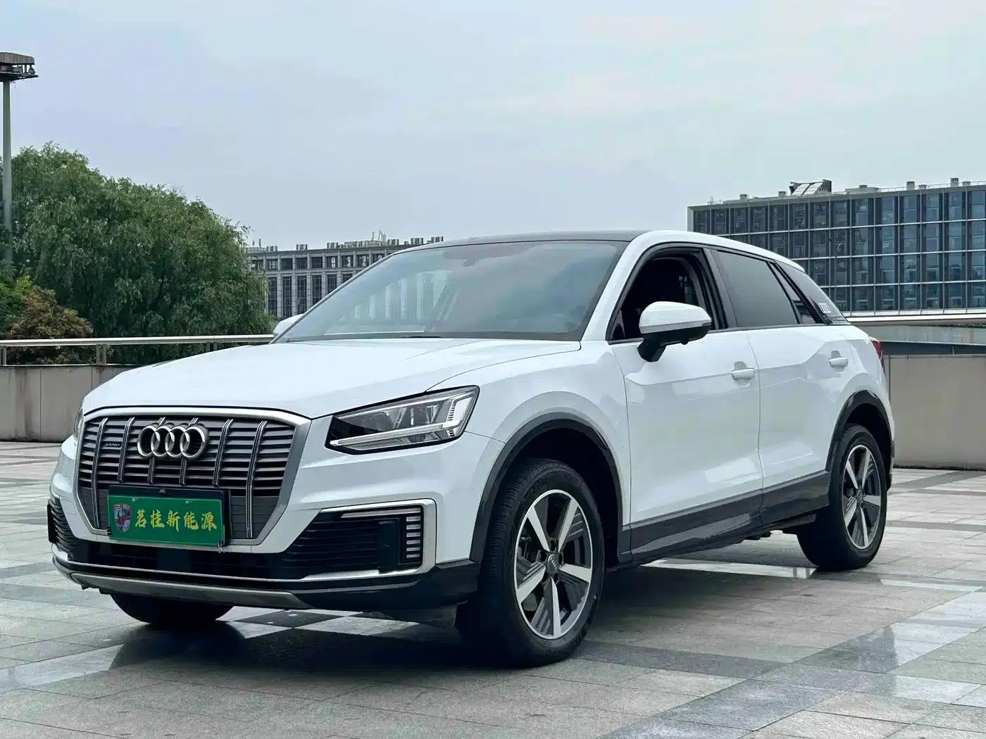 Audi Q2L e-tron 2019 Q2L e-tron Pure Electric Smart Edition — миниатюра 1