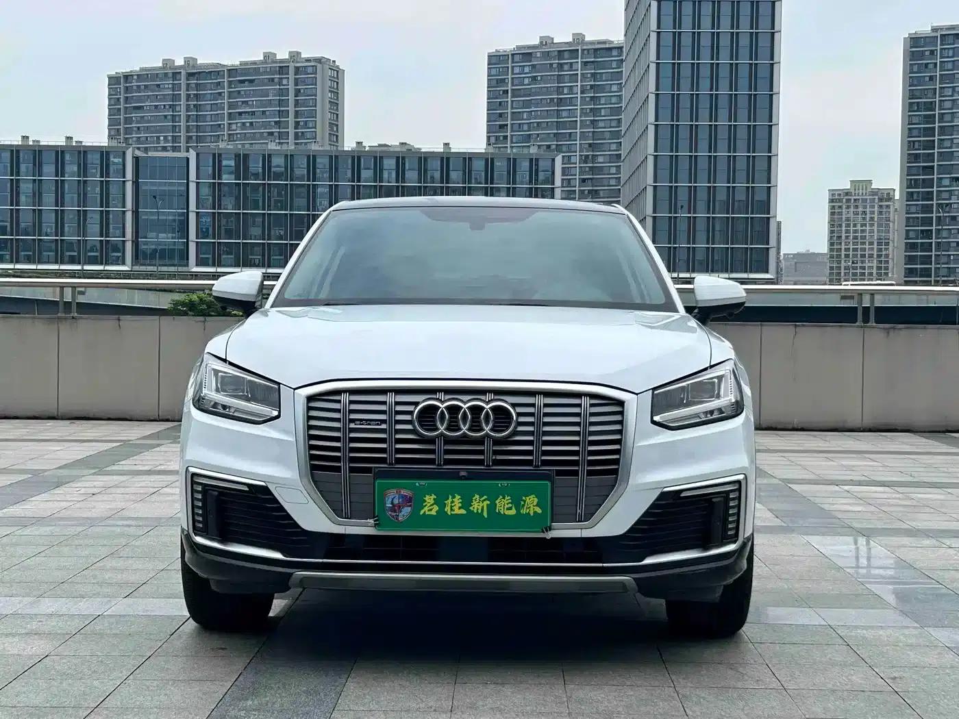 Audi Q2L e-tron 2019 Q2L e-tron Pure Electric Smart Edition — миниатюра 2