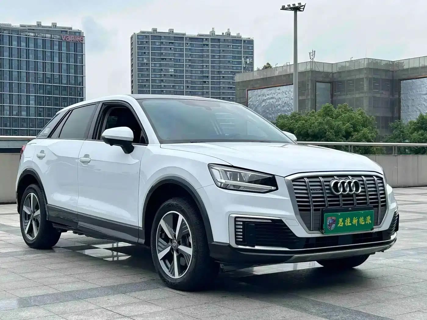 Audi Q2L e-tron 2019 Q2L e-tron Pure Electric Smart Edition — миниатюра 3