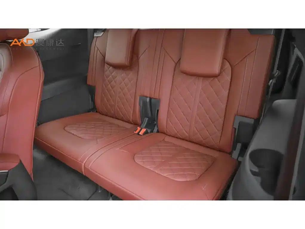 Audi Q6/2.5T/2024/50 TFSI quattro Black Knight Edition 6-seater — миниатюра 9