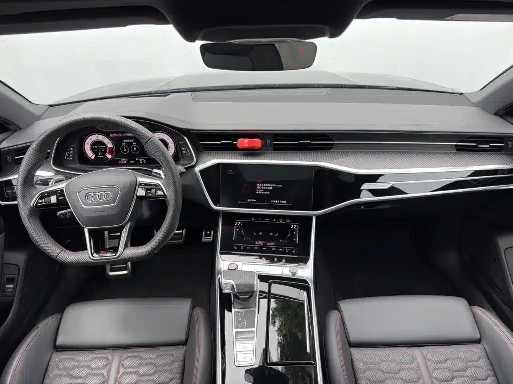 2025 Audi RS 7 RS 7 4.0T Sportback Performance — миниатюра 9