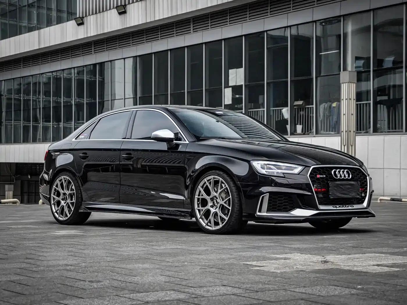 Audi RS 3 2017 RS 3 2.5T Limousine — миниатюра 2