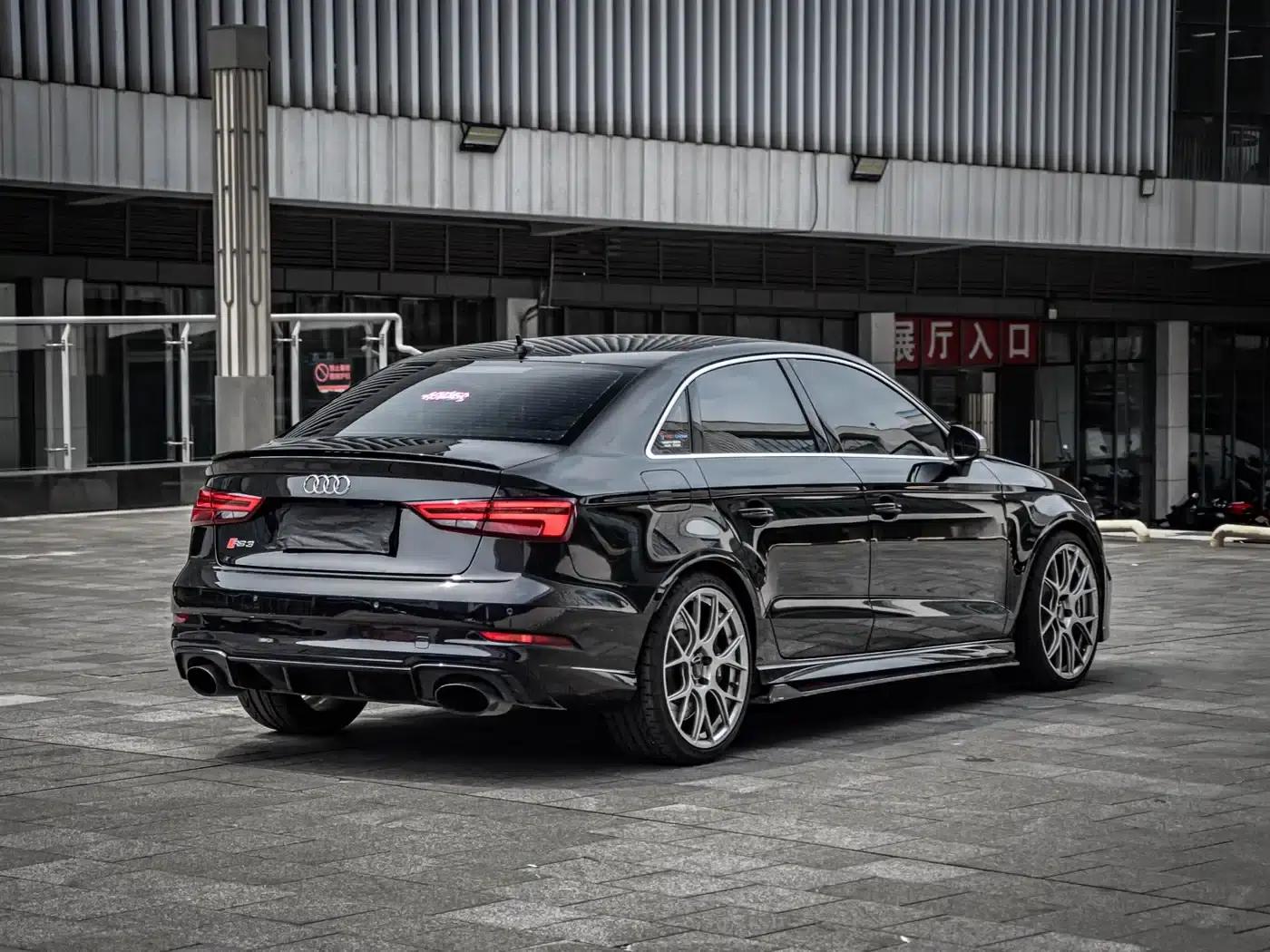 Audi RS 3 2017 RS 3 2.5T Limousine — миниатюра 4