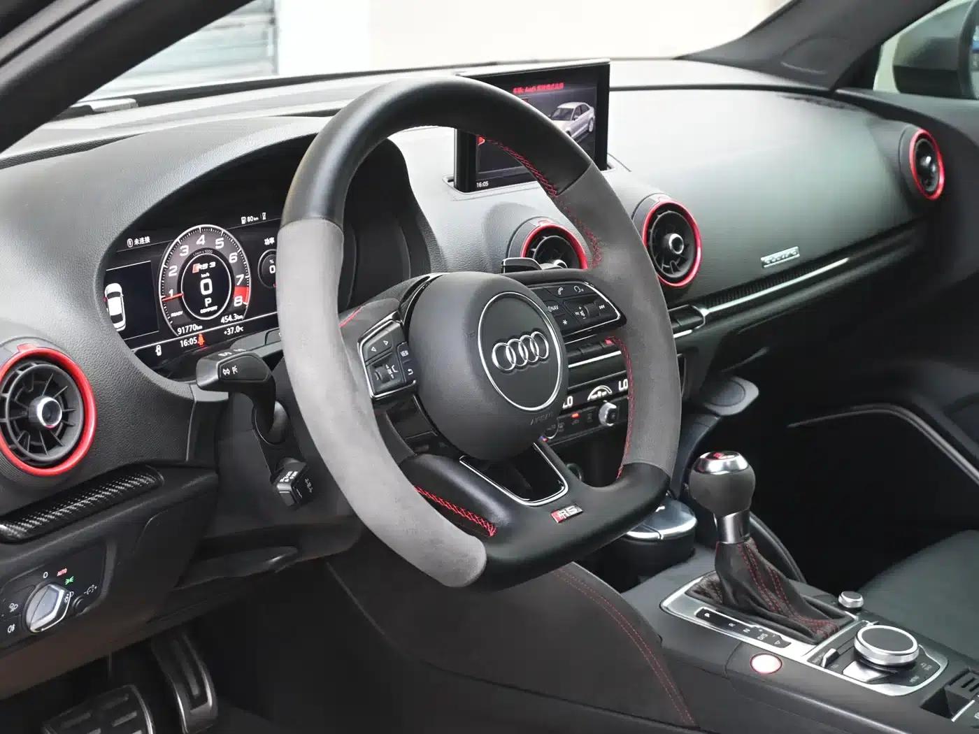 Audi RS 3 2017 RS 3 2.5T Limousine — миниатюра 9