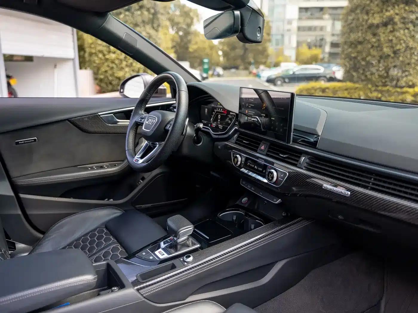 2022 Audi RS4 Avant Dark Gold Edition — миниатюра 16