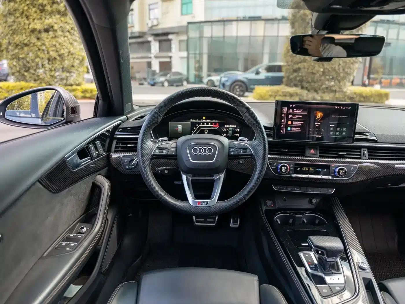 2022 Audi RS4 Avant Dark Gold Edition — миниатюра 18