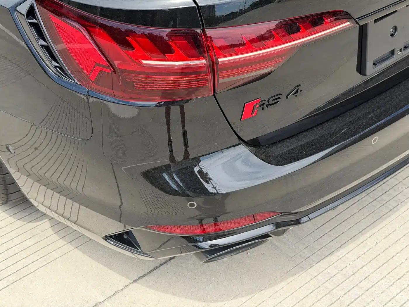 2024 Audi RS 4 RS4 Avant Sport Edition — миниатюра 26