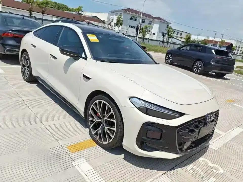 Audi A5L Sportback 2026 TFSI 150kW Intelligent Leading Edition — миниатюра 1