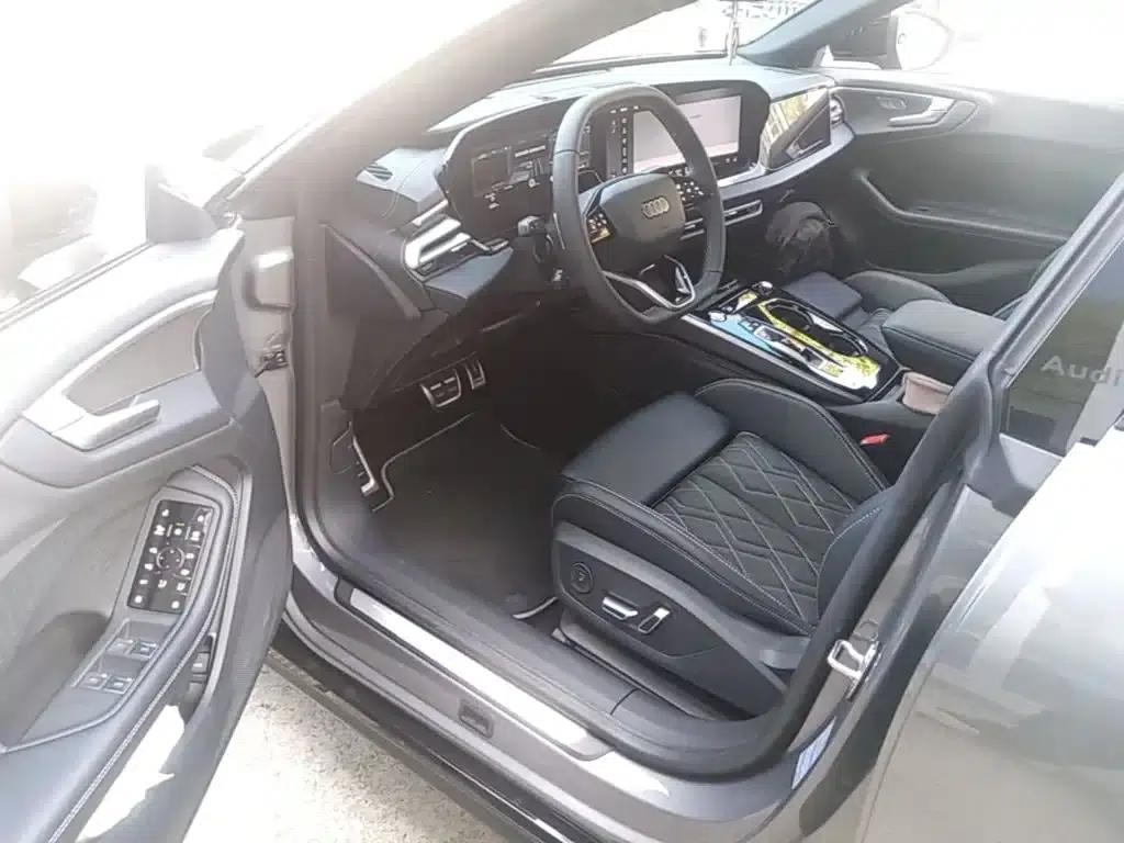Audi A5L Sportback 2026 TFSI quattro 200kW Flagship Smart Edition — миниатюра 12