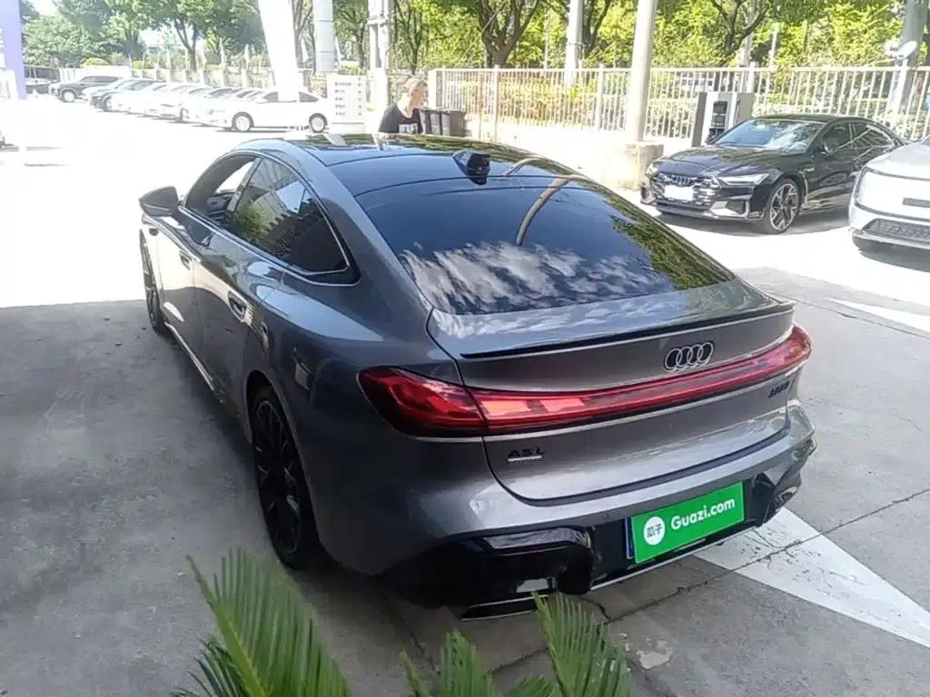 Audi A5L Sportback 2026 TFSI quattro 200kW Flagship Smart Edition — миниатюра 23