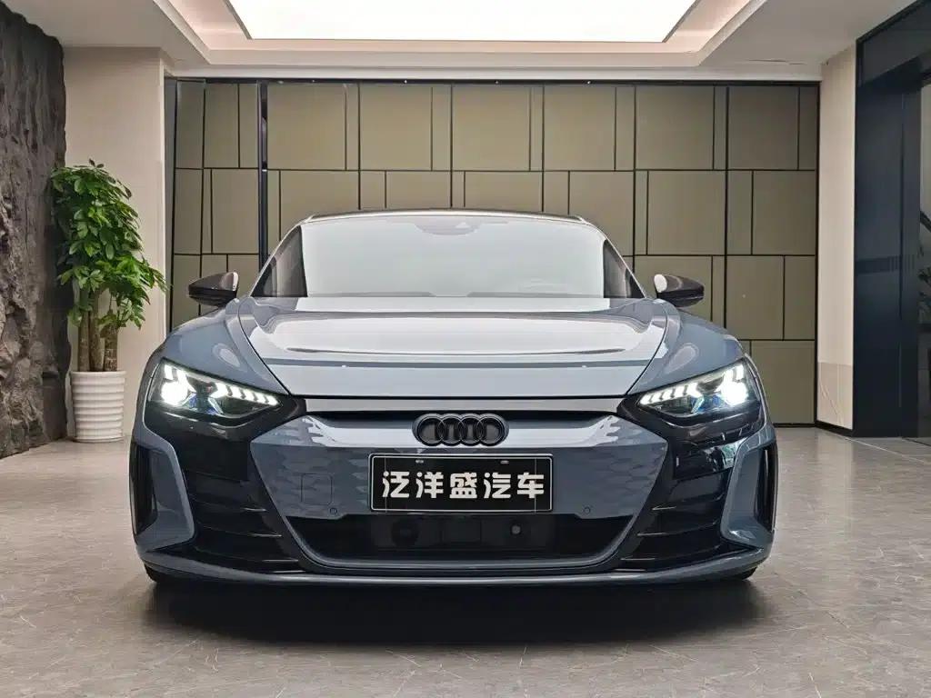 Audi RS e-tron GT 2023 Base Model — миниатюра 2