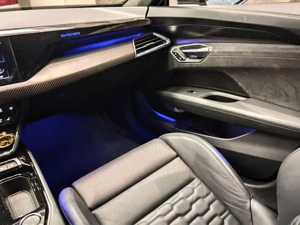 Audi RS e-tron GT 2023 Base Model — миниатюра 17