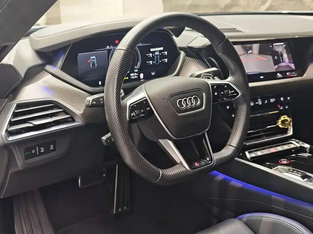 Audi RS e-tron GT 2023 Base Model — миниатюра 7