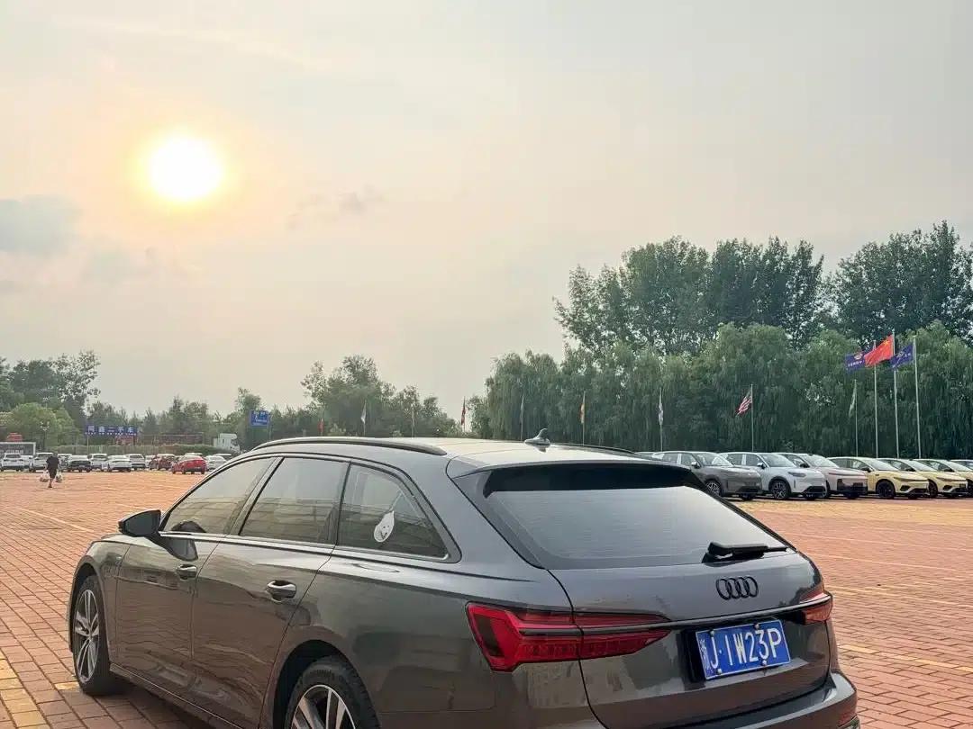 2022 Audi A6 Avant (Imported) 45 TFSI Dynamic Edition — миниатюра 7