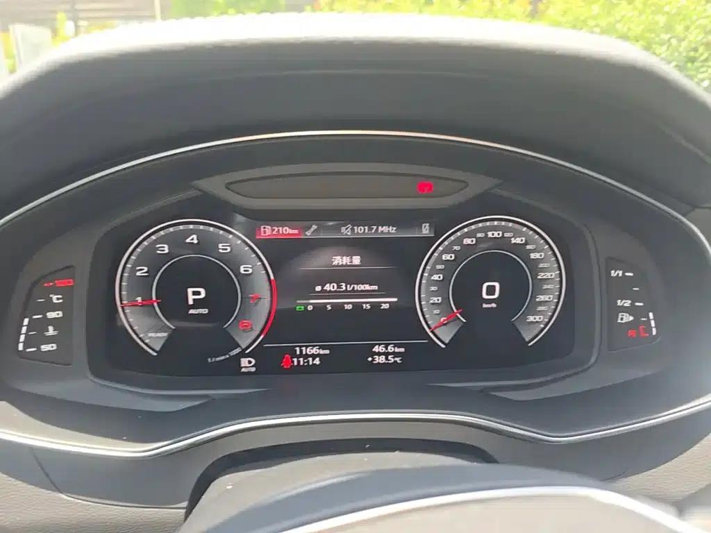 2025 Audi A6 allroad quattro Explorer 55 TFSI Premium Off-Road Model (Imported) — миниатюра 18