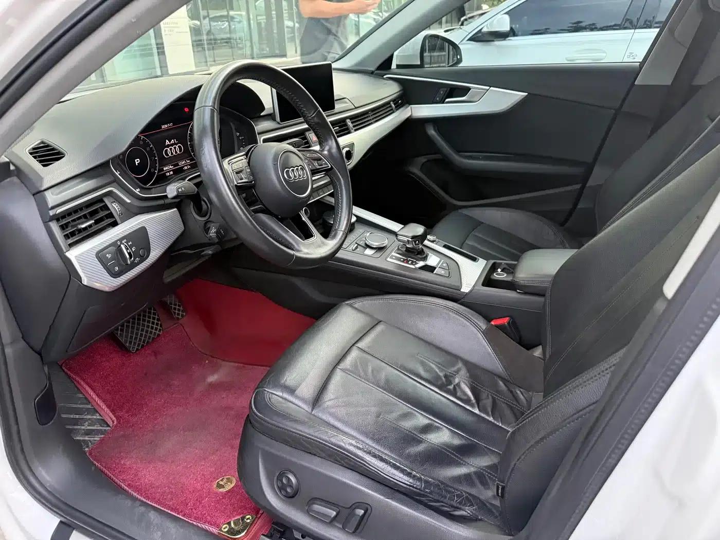 Audi A4L 2018 30th Anniversary Edition 40 TFSI Fashion Model — миниатюра 7