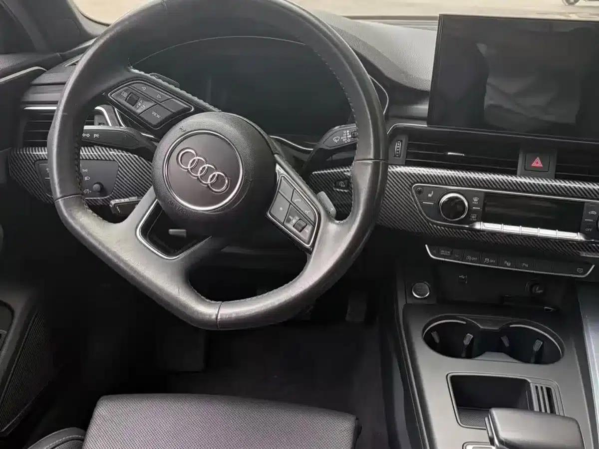 Audi A4L 2022 40 TFSI Fashion Dynamic Edition — миниатюра 7