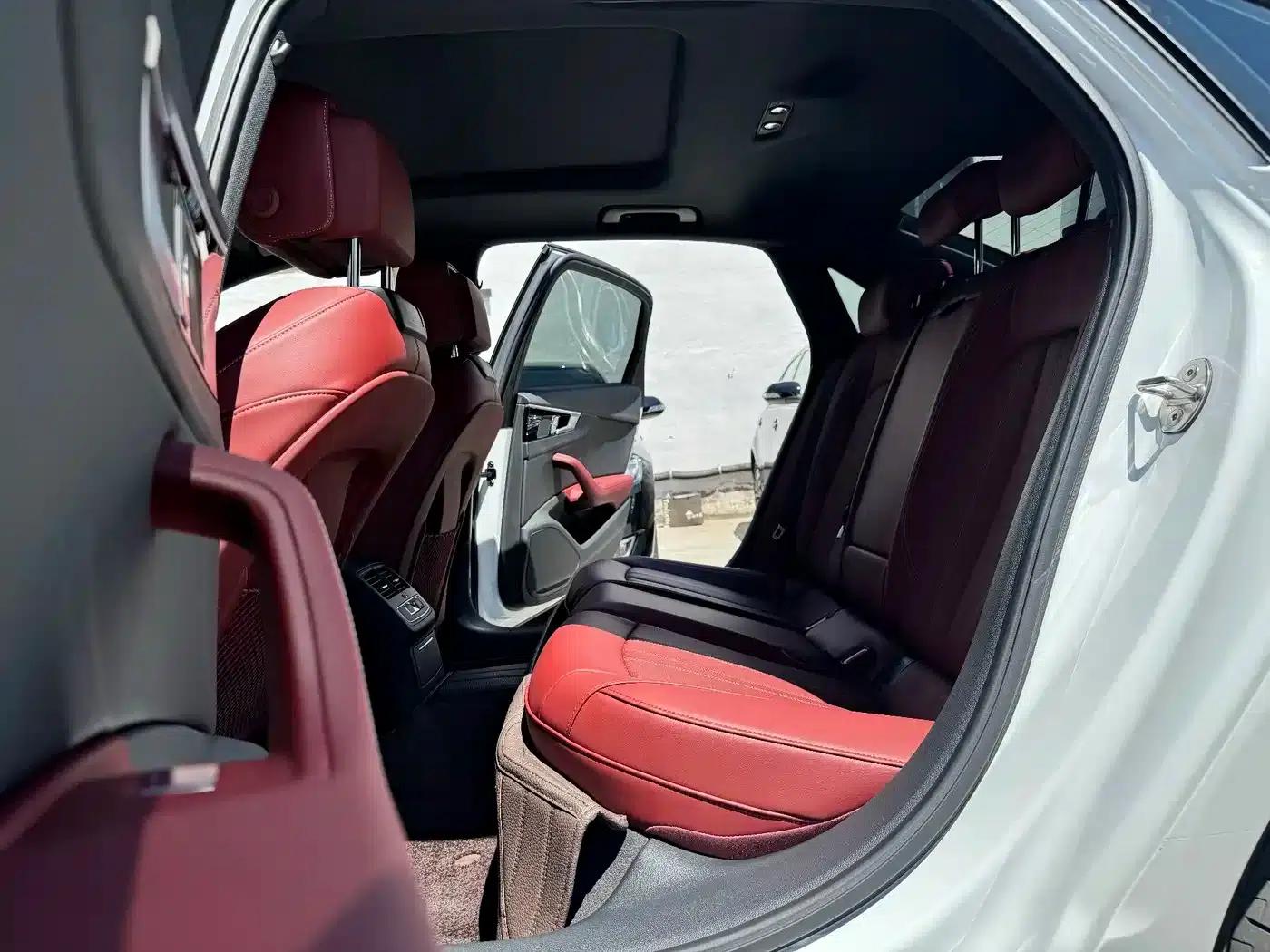 Audi A4L 2024 40 TFSI Luxury Dynamic — миниатюра 13