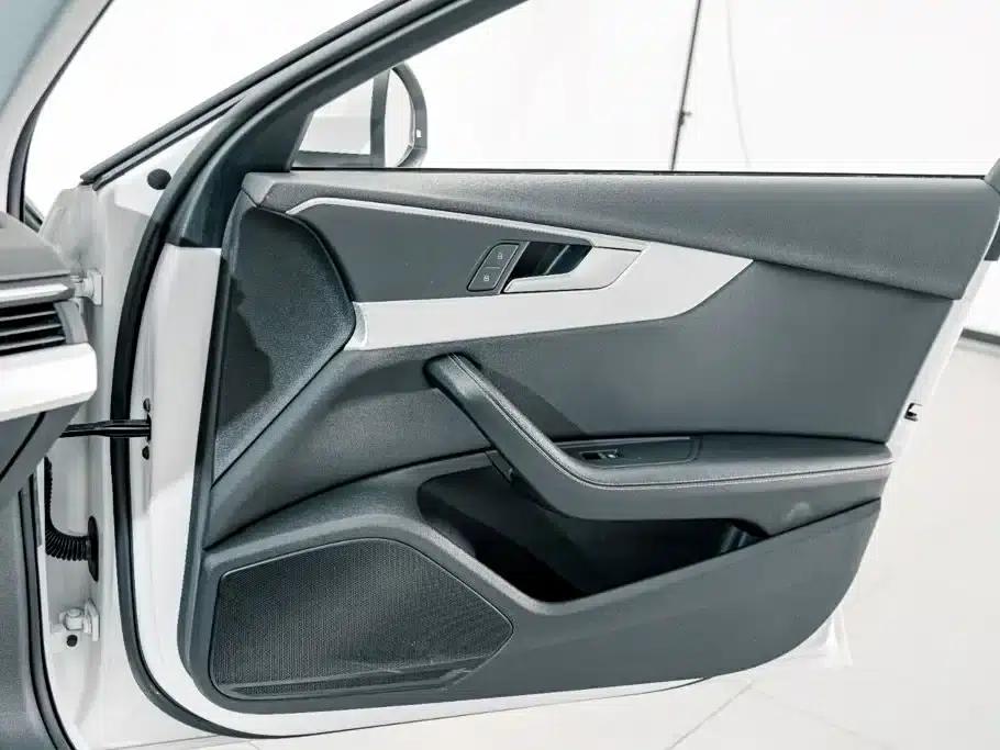 Audi A4L 2020 40 TFSI Fashion Elegance — миниатюра 13