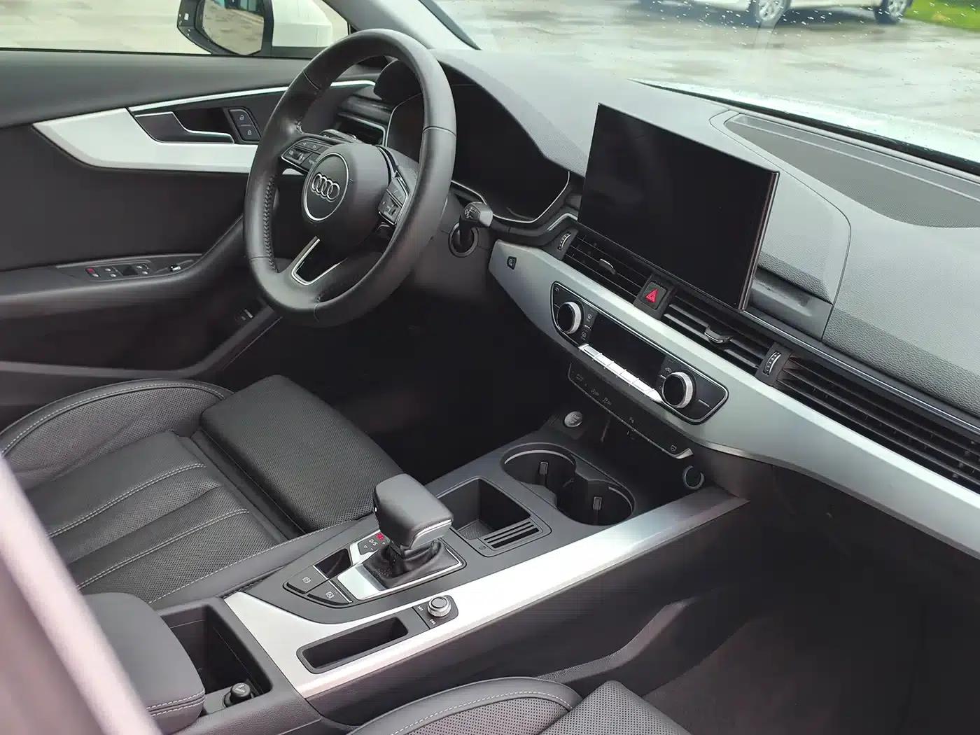 Audi A4L 2020 40 TFSI Fashion Dynamic Edition — миниатюра 18
