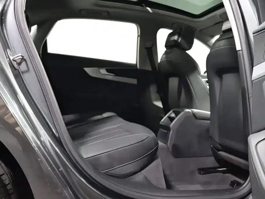 Audi A4L 2020 40 TFSI Fashion Dynamic Edition — миниатюра 6