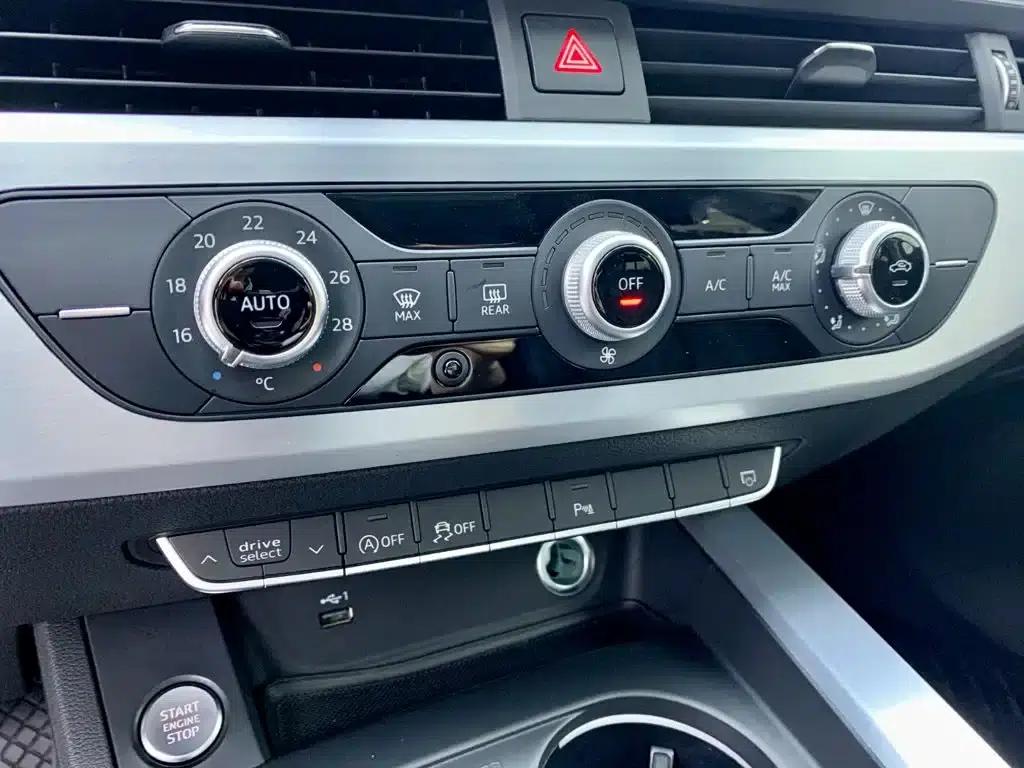 Audi A4L 2023 40 TFSI Fashion Dynamic Edition — миниатюра 22