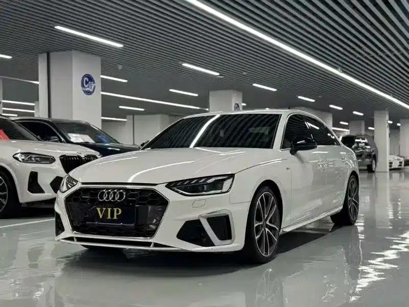 Audi A4L 2020 45 TFSI quattro Premium Dynamic Edition — миниатюра 1